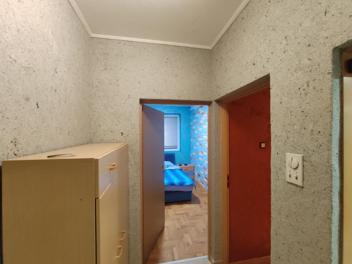 Modern Cozy Apartment Ni Екстериор снимка