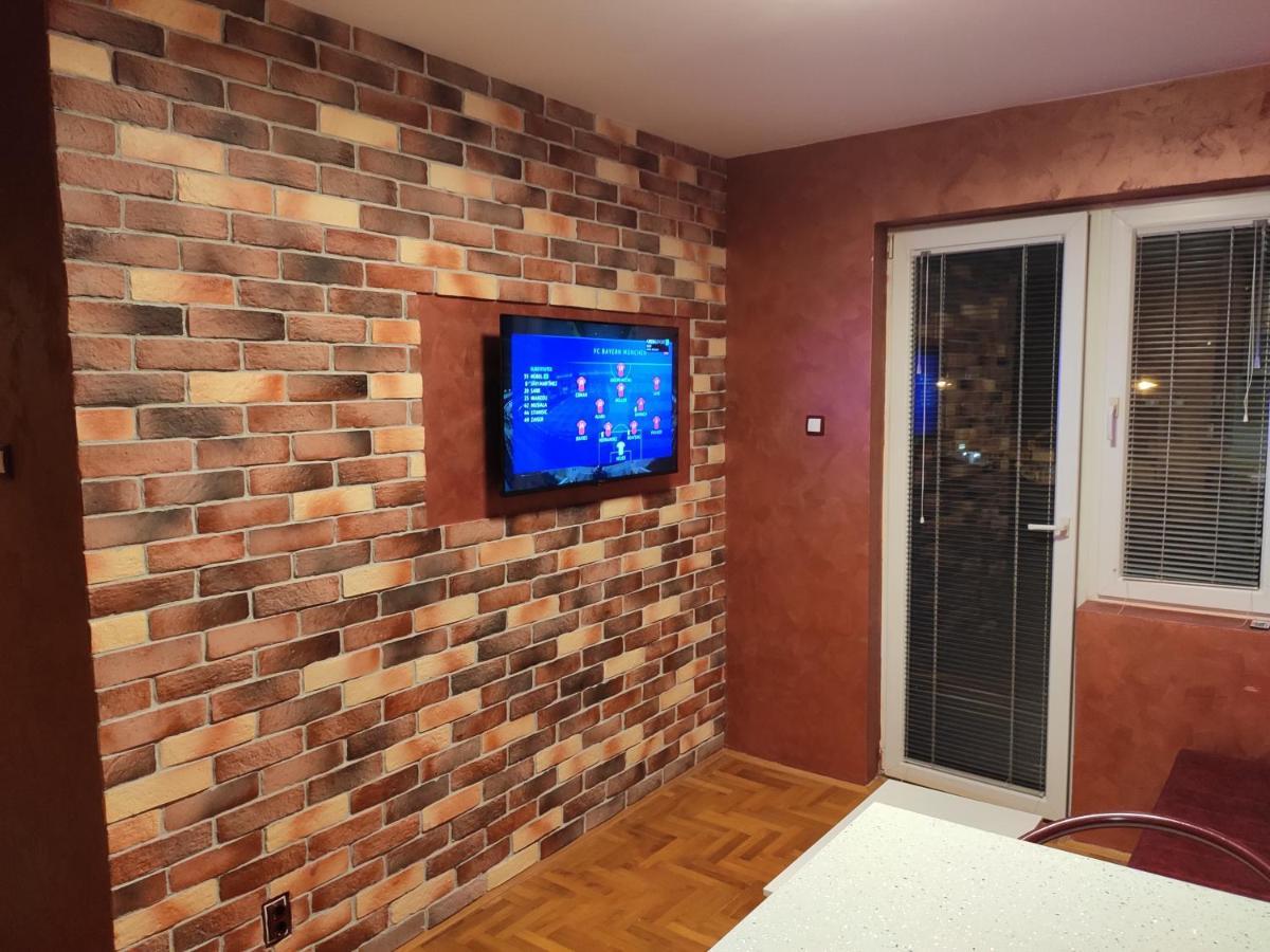Modern Cozy Apartment Ni Екстериор снимка