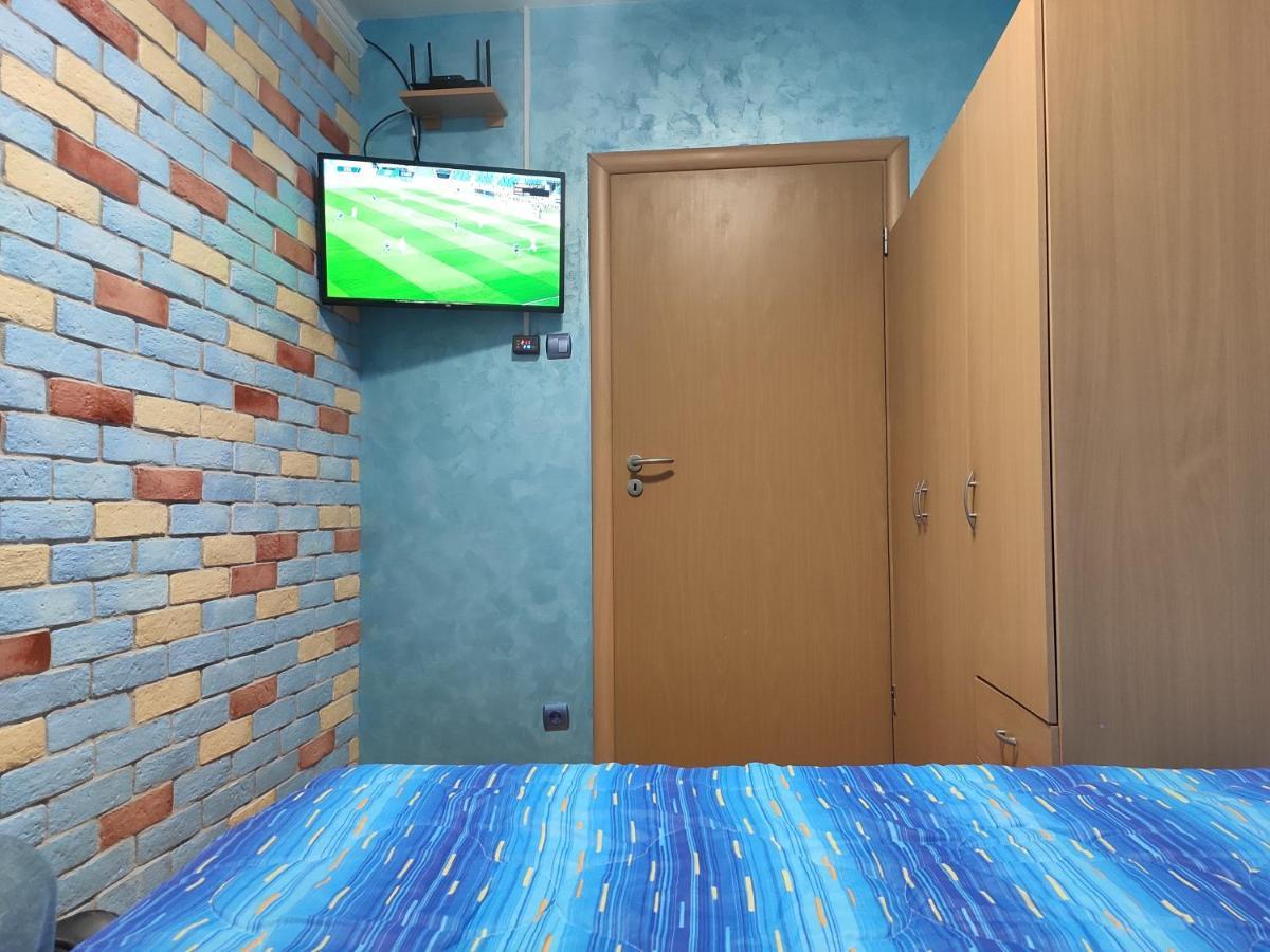 Modern Cozy Apartment Ni Екстериор снимка